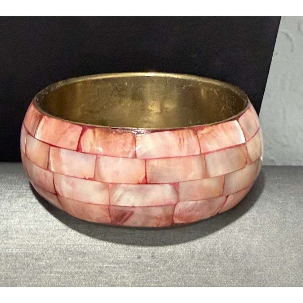 Vintage Pink Mother of Pearl Shell Inlay Mosaic Wide  Brass Bangle Bracelet 8"